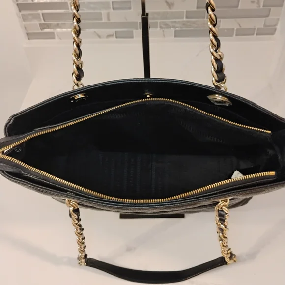 EUC MetroCity Quilted Caviar Leather Tote Bag with GHW - Picture 13 of 17